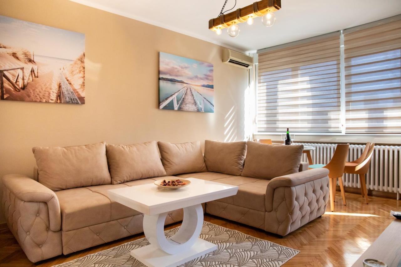 Nikolas Apartment Beograd Bagian luar foto
